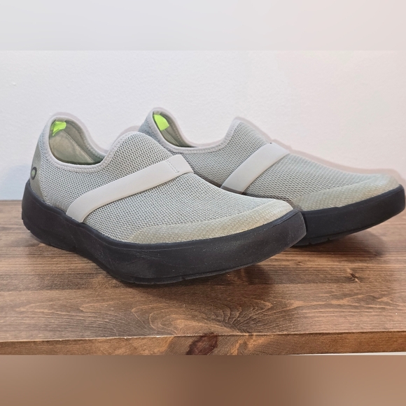 OOFOS Shoes - OOFOS OOmg eeZee Low Gray Slip-on Recovery Shoes Women's Size 9